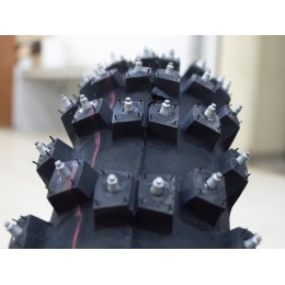 Покрышка шипованная 14-90/100 Spike Mitas б/у